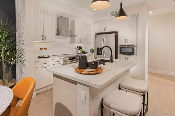 Richmond, CA 94804,5190 Blossom CIR