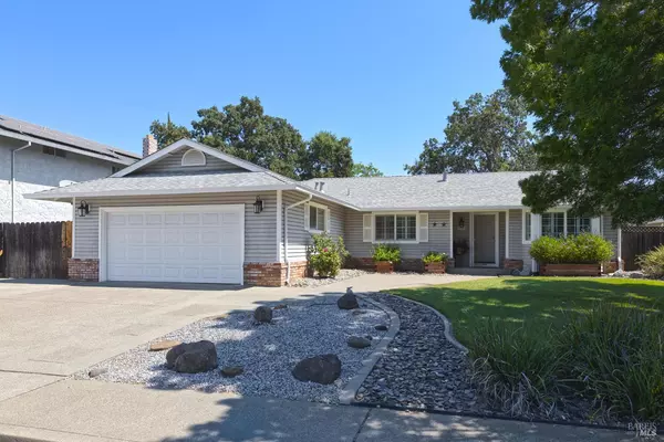 Vacaville, CA 95688,185 Salinas DR