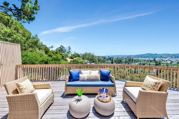 San Rafael, CA 94901,155 Dominican DR