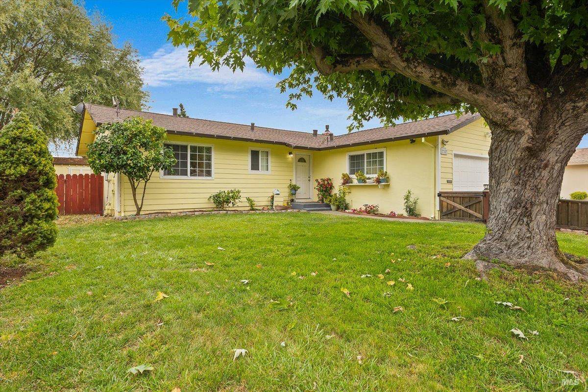 Rohnert Park, CA 94928,7787 Bernice CT