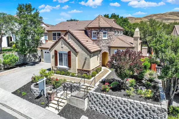 1240 Wildwing LN, Vallejo, CA 94591