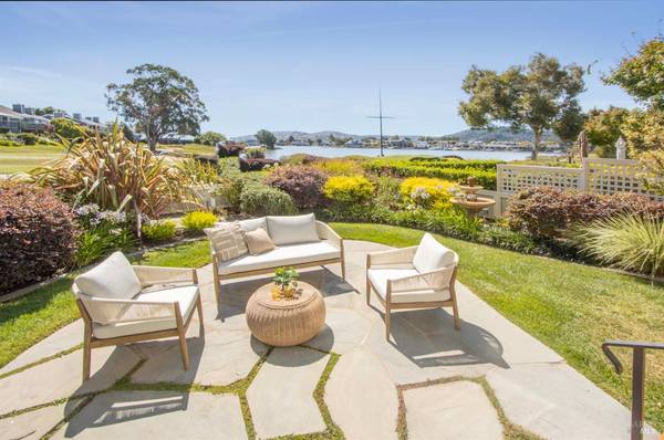 47 Elizabeth CIR, Greenbrae, CA 94904
