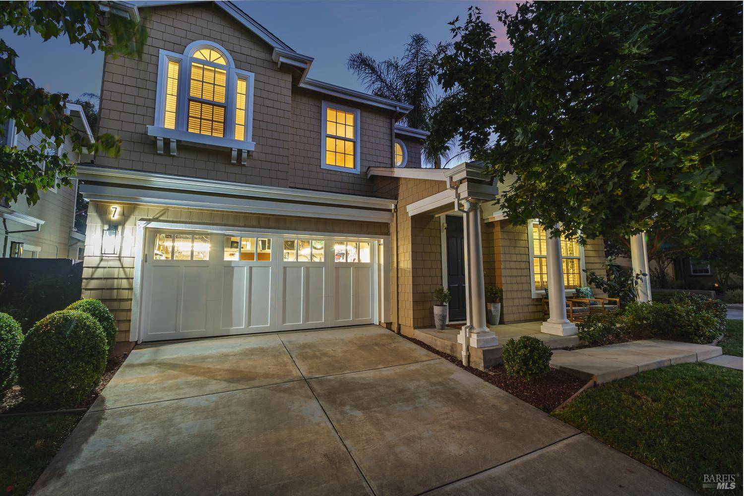 7 Oak Grove DR, Novato, CA 94949