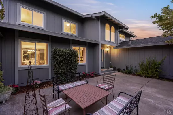 Rohnert Park, CA 94928,5781 Dolores DR