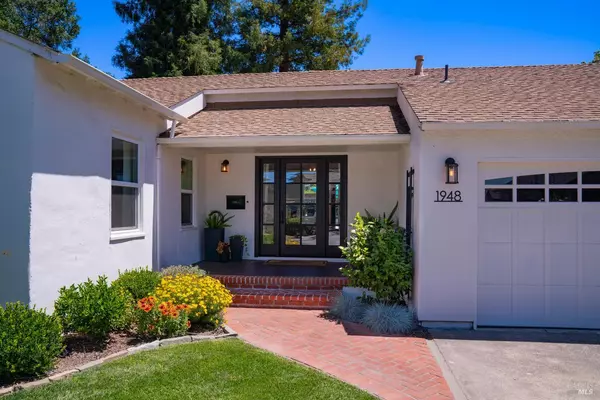 1948 Belmont CT, Santa Rosa, CA 95404