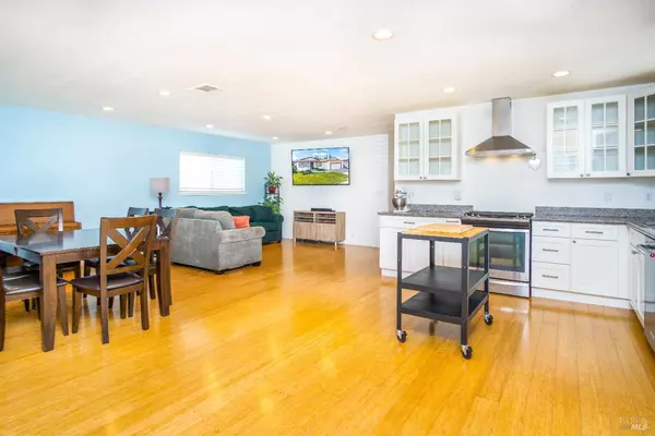 Rio Vista, CA 94571,17 Shasta DR