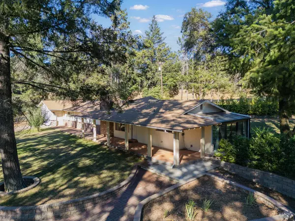 Angwin, CA 94508,1050 White Cottage RD N
