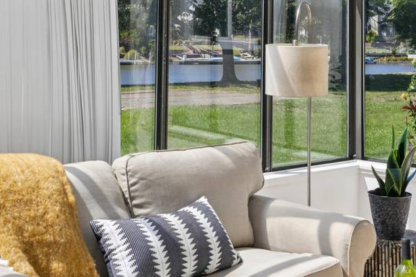 960 Bel Marin Keys BLVD, Novato, CA 94949