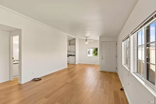 Yountville, CA 94599,6468 Washington ST 13