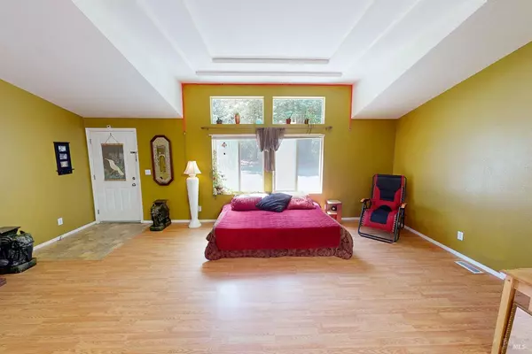 Point Arena, CA 95468,28001 Ten Mile RD