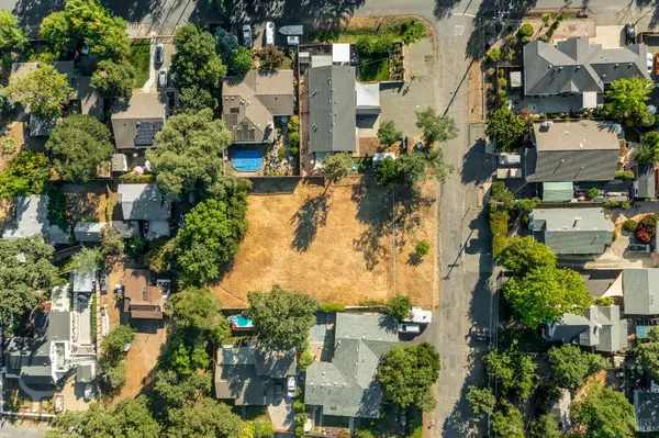 Sonoma, CA 95476,654 Walnut AVE