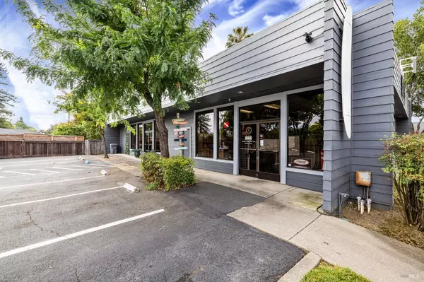 Santa Rosa, CA 95401,2112 Armory DR