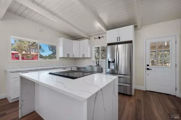 Clearlake, CA 95422,15688 37th AVE