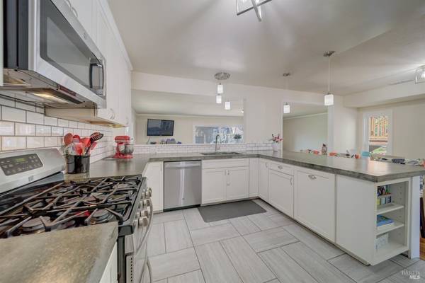 161 Edgemont AVE, Vallejo, CA 94590