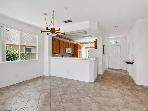 Cloverdale, CA 95425,148 Porterfield Creek DR