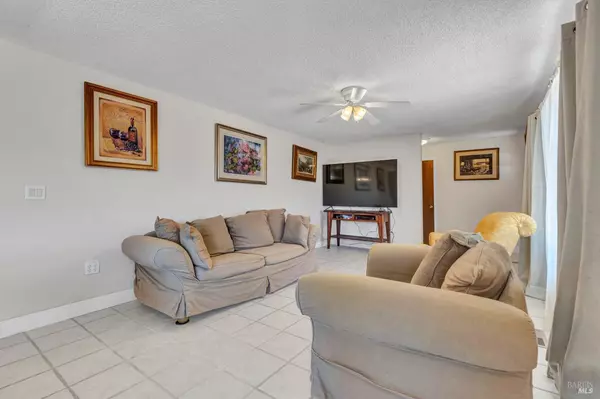 St. Helena, CA 94574,807 Deer Park RD