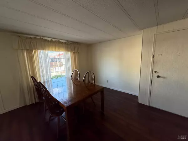 Windsor, CA 95492,8317 Blue Spruce WAY