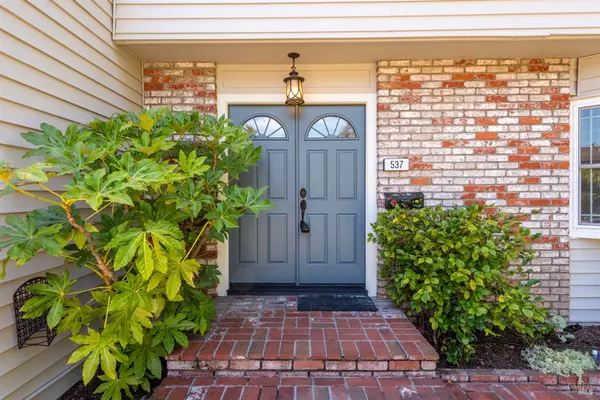 Santa Rosa, CA 95409,537 Emerald Park CT