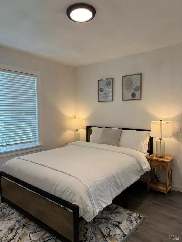 Ukiah, CA 95482,674 Willow AVE