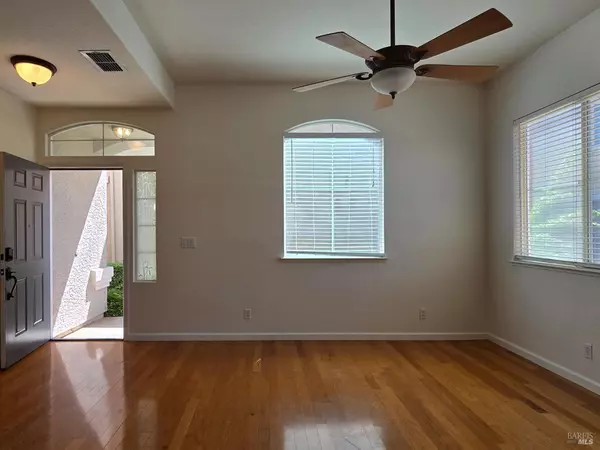 Vacaville, CA 95688,1018 Foley CT