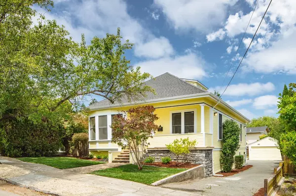 28 West ST, Petaluma, CA 94952
