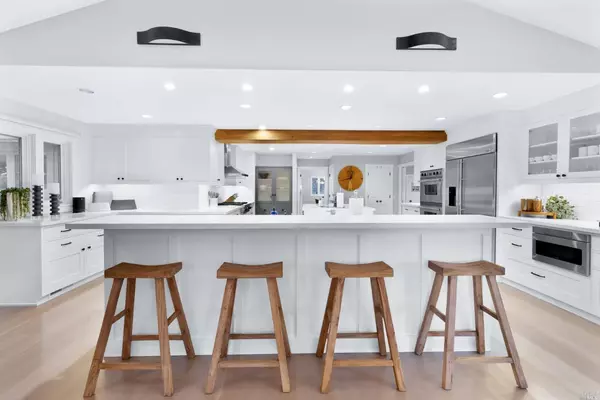 Napa, CA 94558,1101 Olive Hill LN