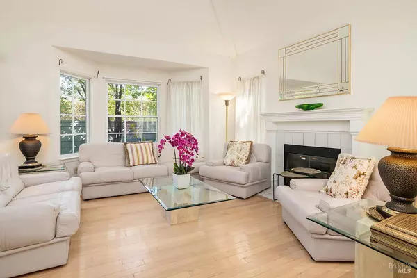 San Rafael, CA 94903,26 Mariners CIR