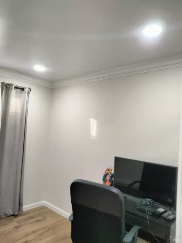 Vallejo, CA 94589,163 Kemper ST