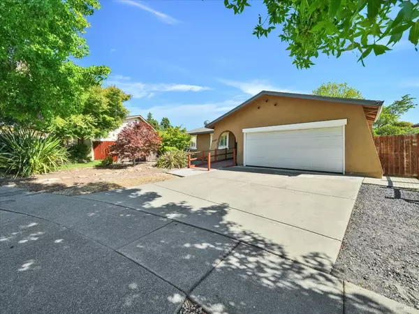 Santa Rosa, CA 95405,4068 Siskiyou AVE