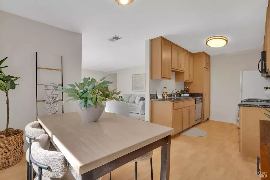 900 Cambridge DR 184, Benicia, CA 94510