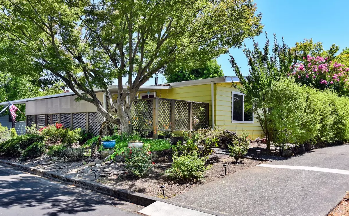 Sonoma, CA 95476,74 Guaymas DR