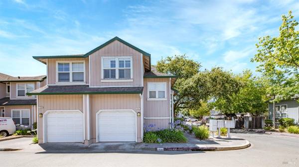 1532 Pinebrook PL, Santa Rosa, CA 95403