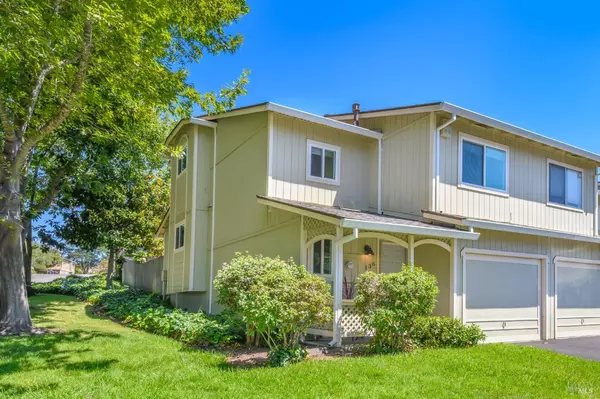 136 Acorn DR, Petaluma, CA 94952