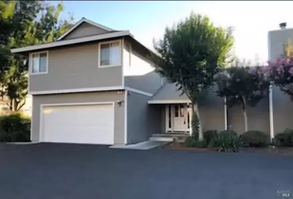 10 Alexnoel CT, Napa, CA 94558