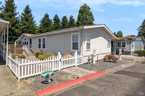 Rohnert Park, CA 94928,58 Estrella DR