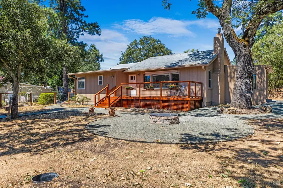 420 Sky Oaks DR, Angwin, CA 94508