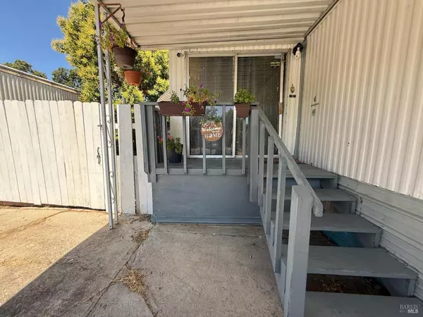 Ukiah, CA 95482,2200 S State ST 3