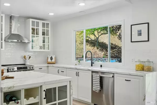 San Rafael, CA 94903,1706 Las Gallinas AVE