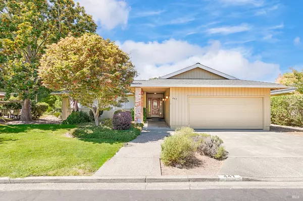 447 Meadowgreen DR, Santa Rosa, CA 95409