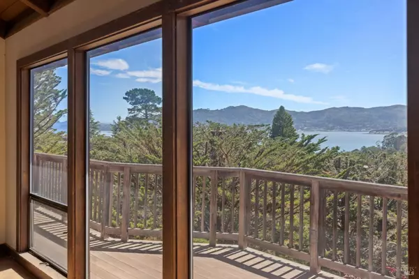 Tiburon, CA 94920,110 Geldert DR