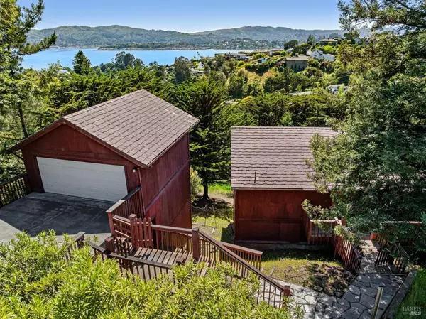 Tiburon, CA 94920,110 Geldert DR