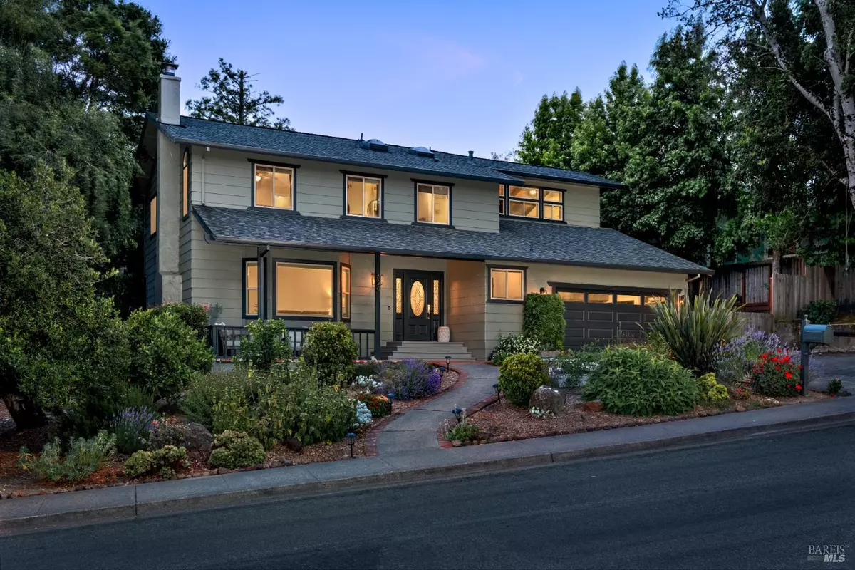 Petaluma, CA 94952,620 Elm DR
