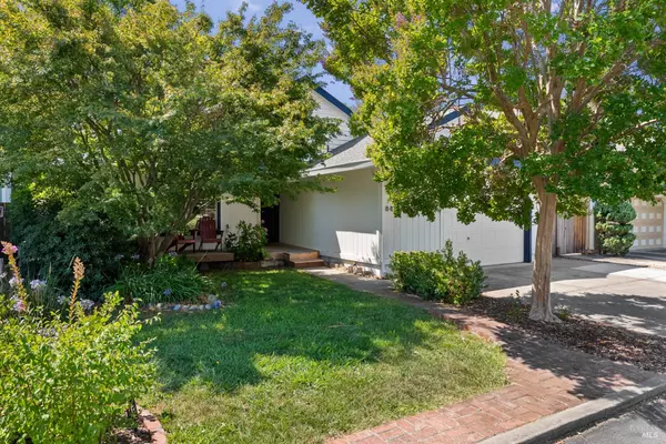 Sonoma, CA 95476,842 Country Meadow LN
