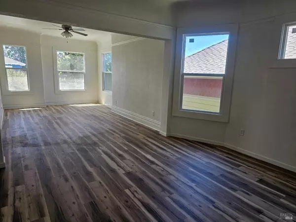 Vallejo, CA 94590,806 Georgia ST