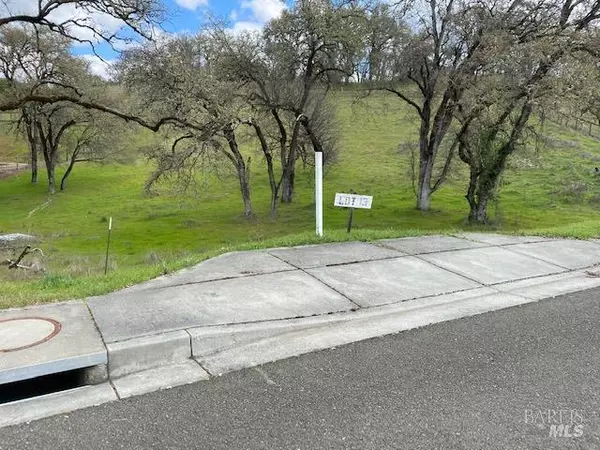 Ukiah, CA 95482,471 Tehuacan RD