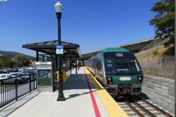 Novato, CA 94945,254 Verandah AVE