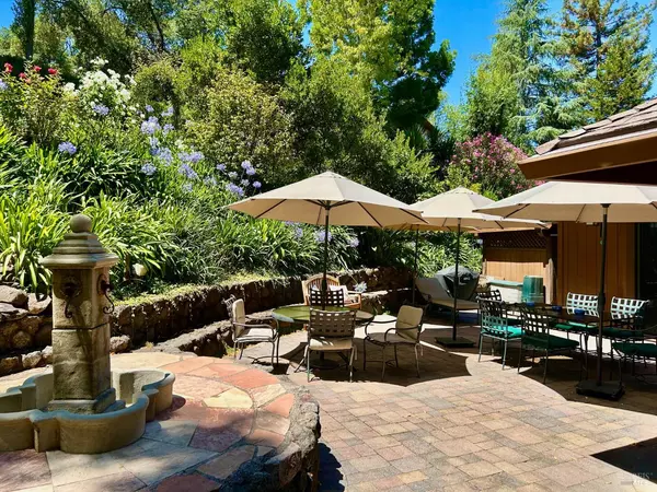 Novato, CA 94949,9 Buckeye CT
