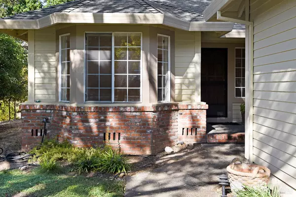 Santa Rosa, CA 95409,7921 Oakmont DR