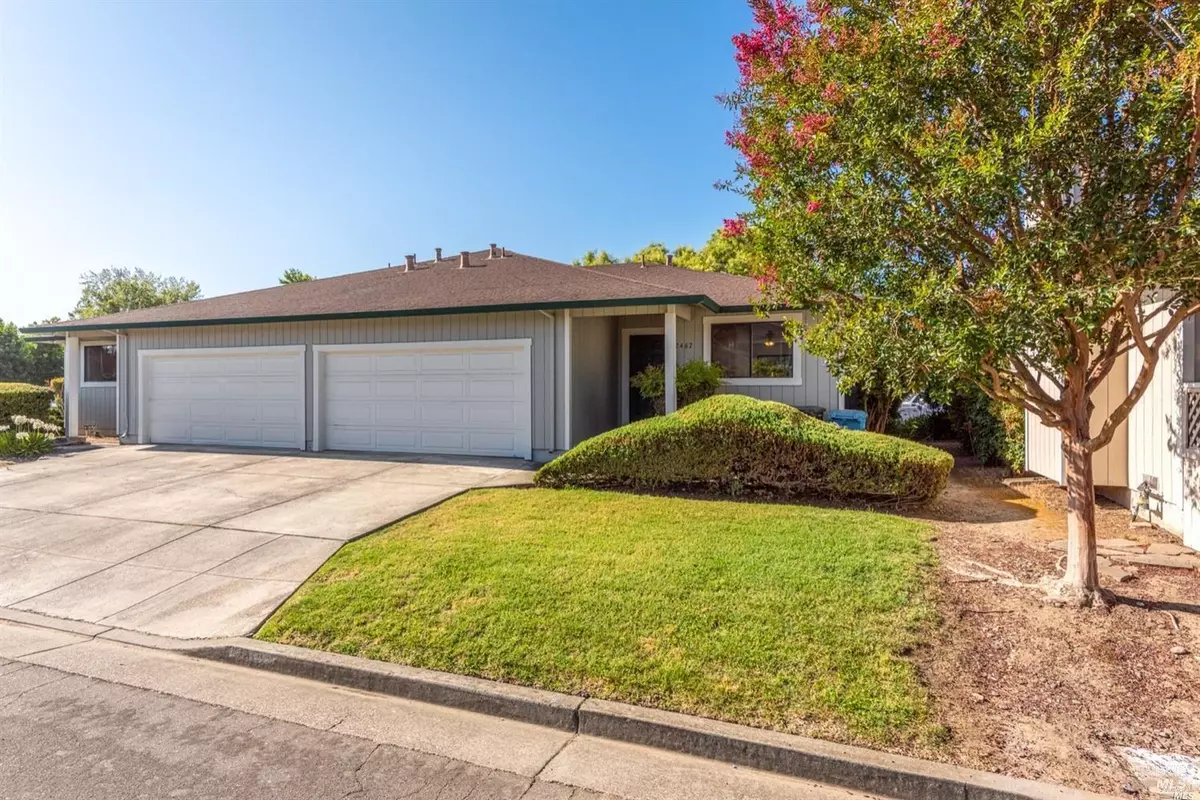 Santa Rosa, CA 95401,2467 College Park CIR