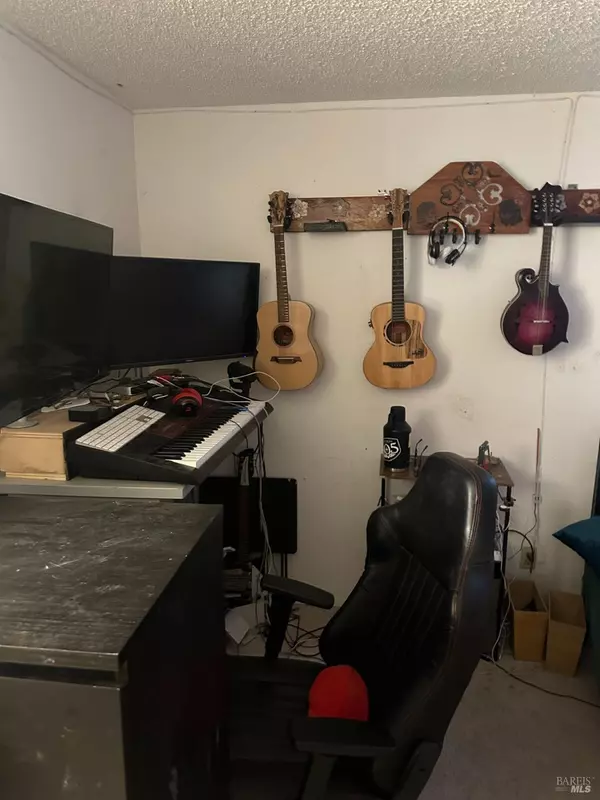 Santa Rosa, CA 95401,2467 College Park CIR